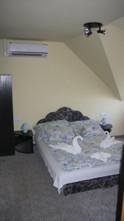 Pálma Apartmanház Harkány Camera foto
