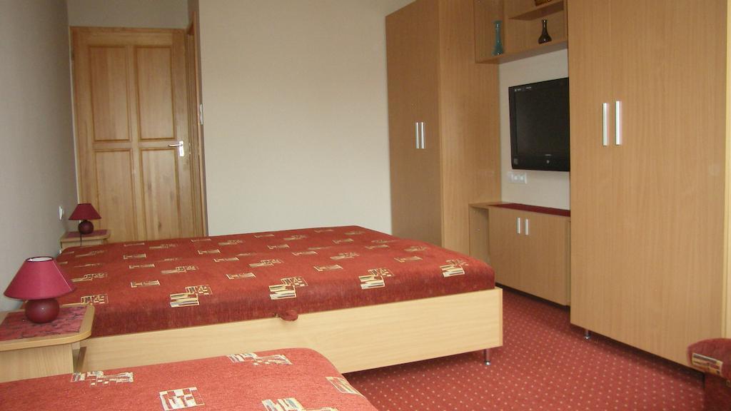 Pálma Apartmanház Harkány Esterno foto